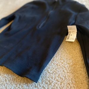 NWT 🏷 BLK ZIP UP LONG SLEEVE TOP 🖤